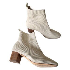 Joie Ribbed Knit Ivory Ankle Boots With 2" Wood Block Heel 8M Neely